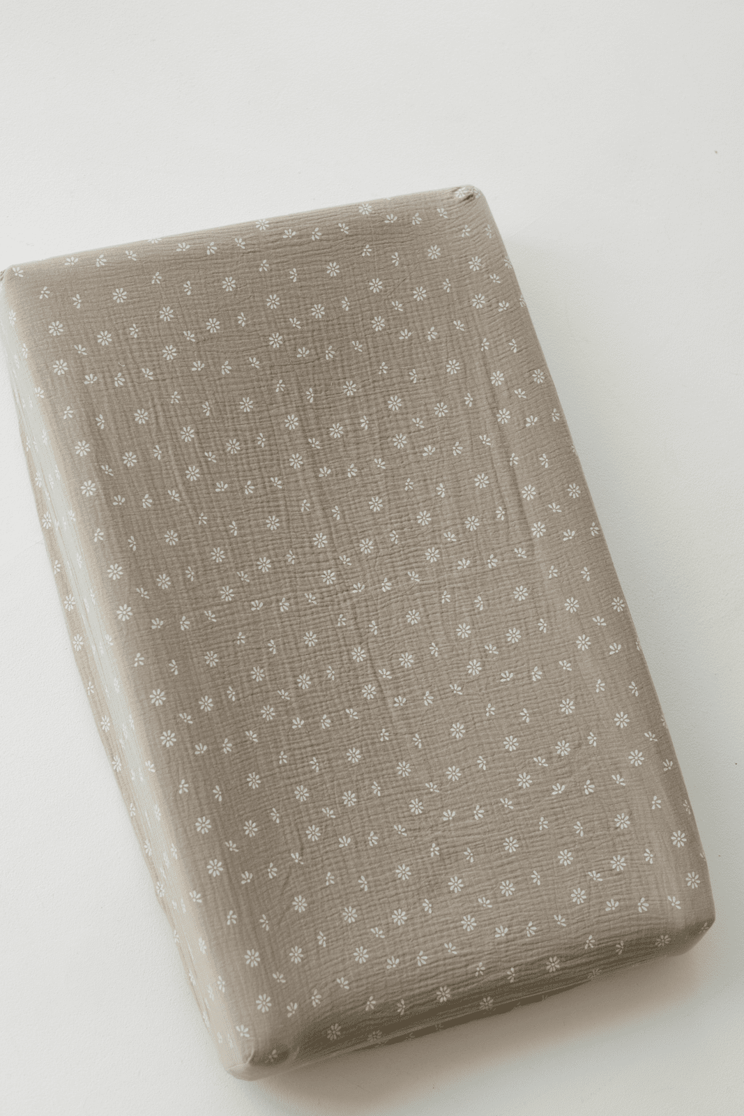 TISU diaper changing pad cover, Beige Daisy - TISU Baby