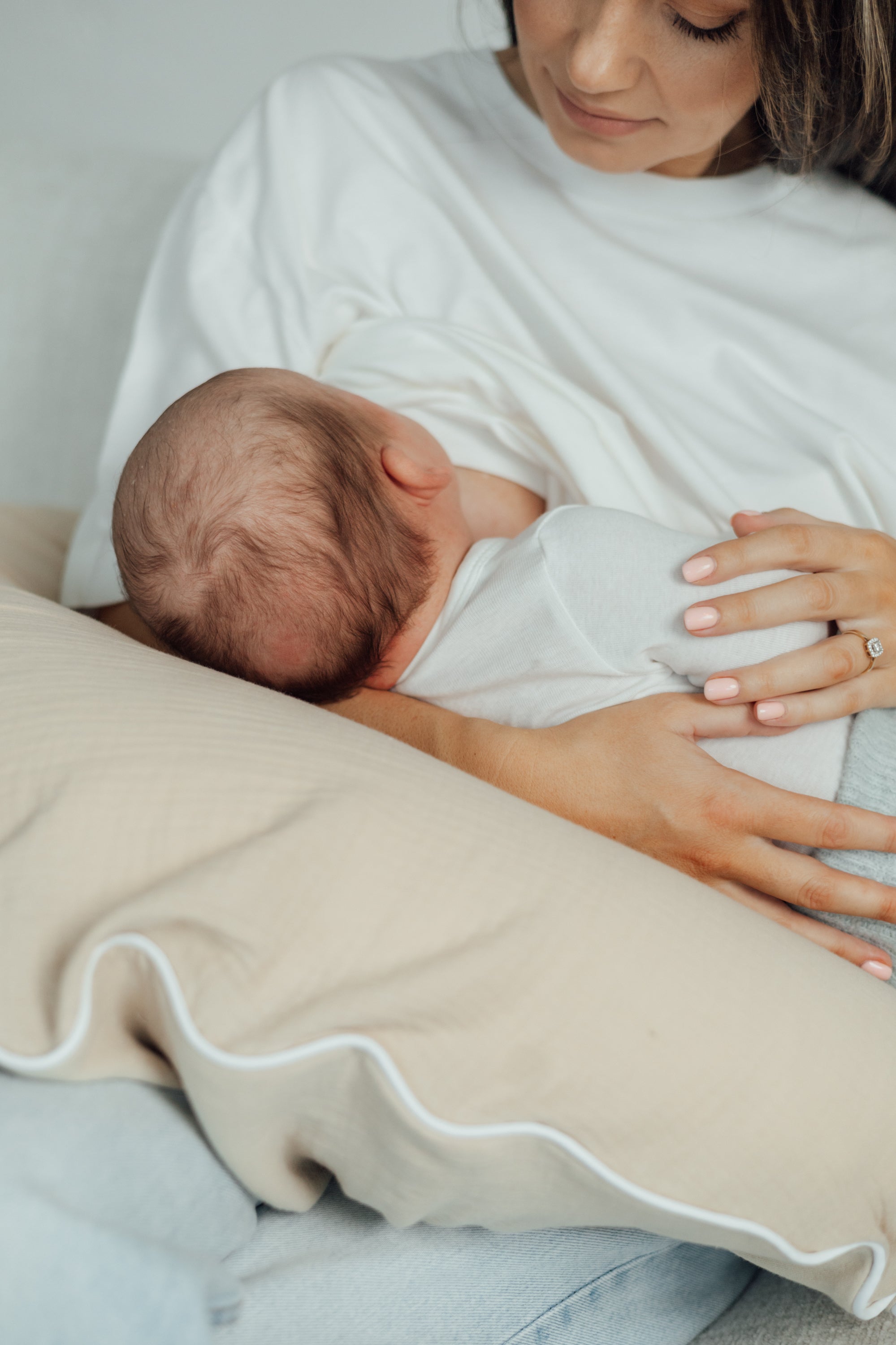 TISU x SleepAngel imetystyyny