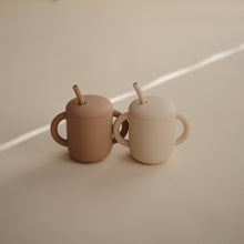 Laadige alla pilt galerii vaatamiseks, Mushie training cup + straw, natural
